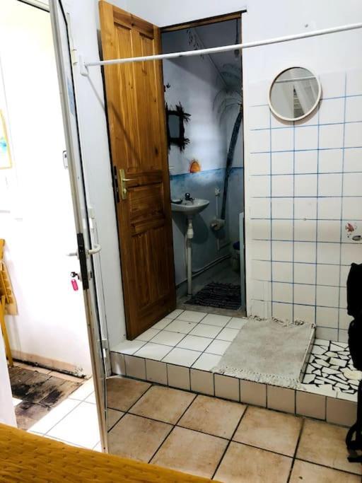 Habitation Santos 6 Personnes Terre De Haut Les Saintes Exteriör bild